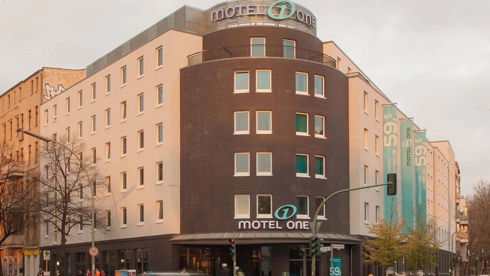 Hotel Motel One Berlin-Bellevue