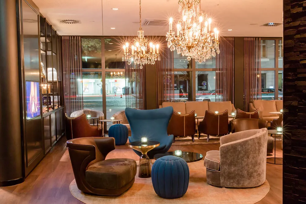 Motel One Berlin-Bellevue 3*, Berlin