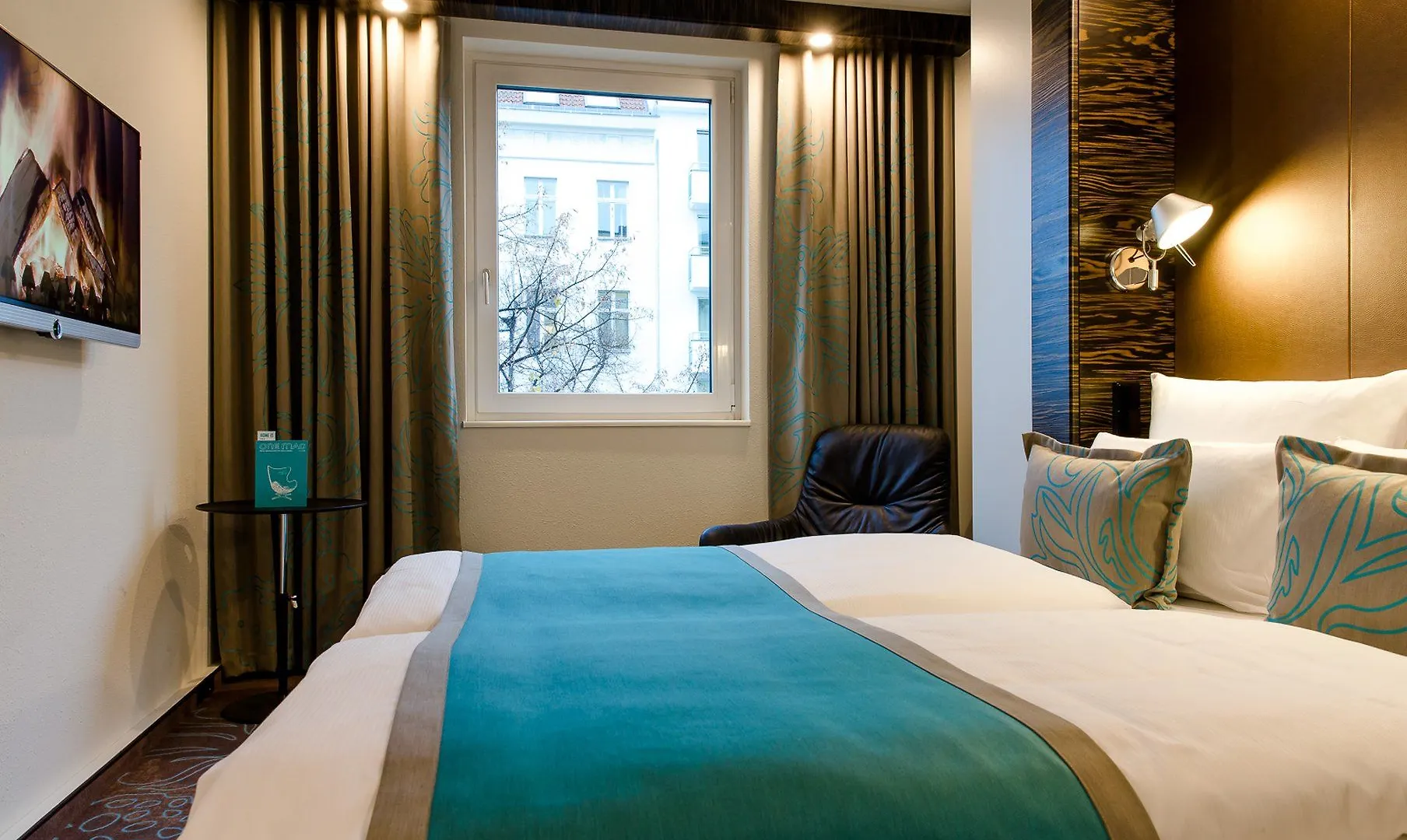 Motel One Berlin-Bellevue 3*, Berlin