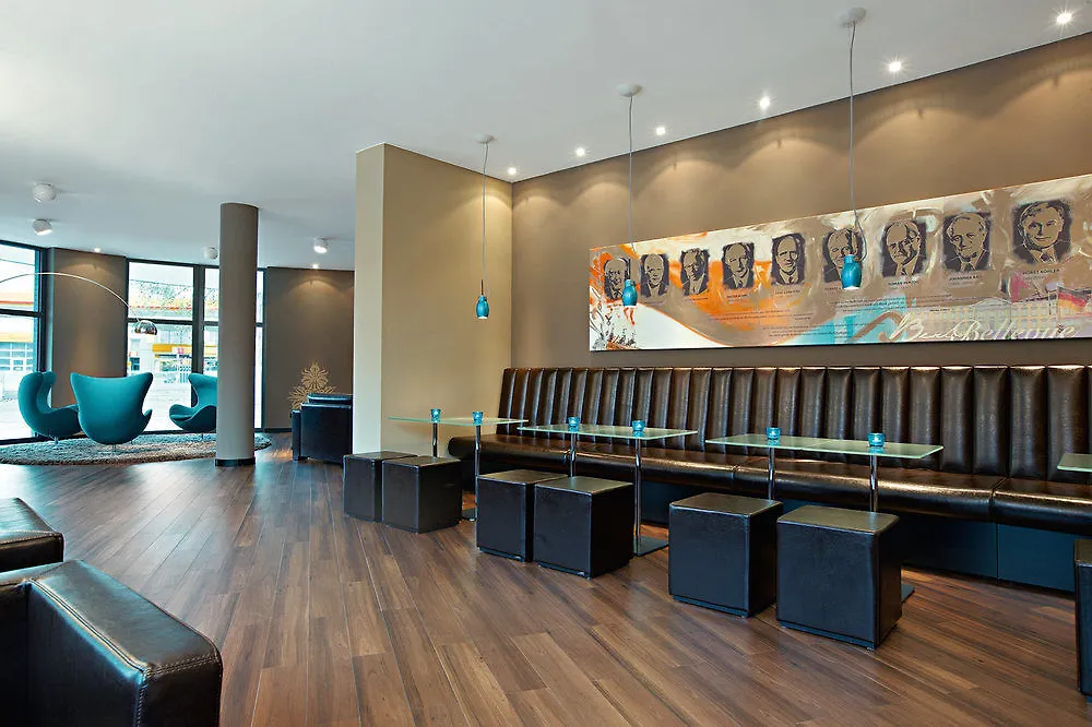 Motel One Berlin-Bellevue Hotel